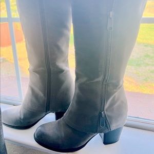 Fergalicious Gray Faux Suede Knee High Heeled Boots! So cute AND comfy!